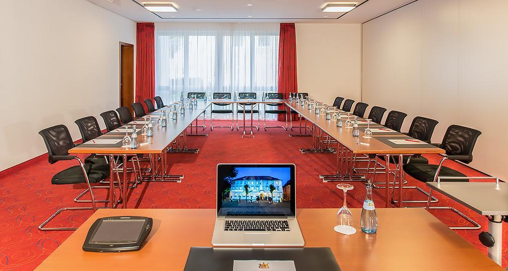 Hotel Wuerttemberger Hof Öhringen Екстериор снимка