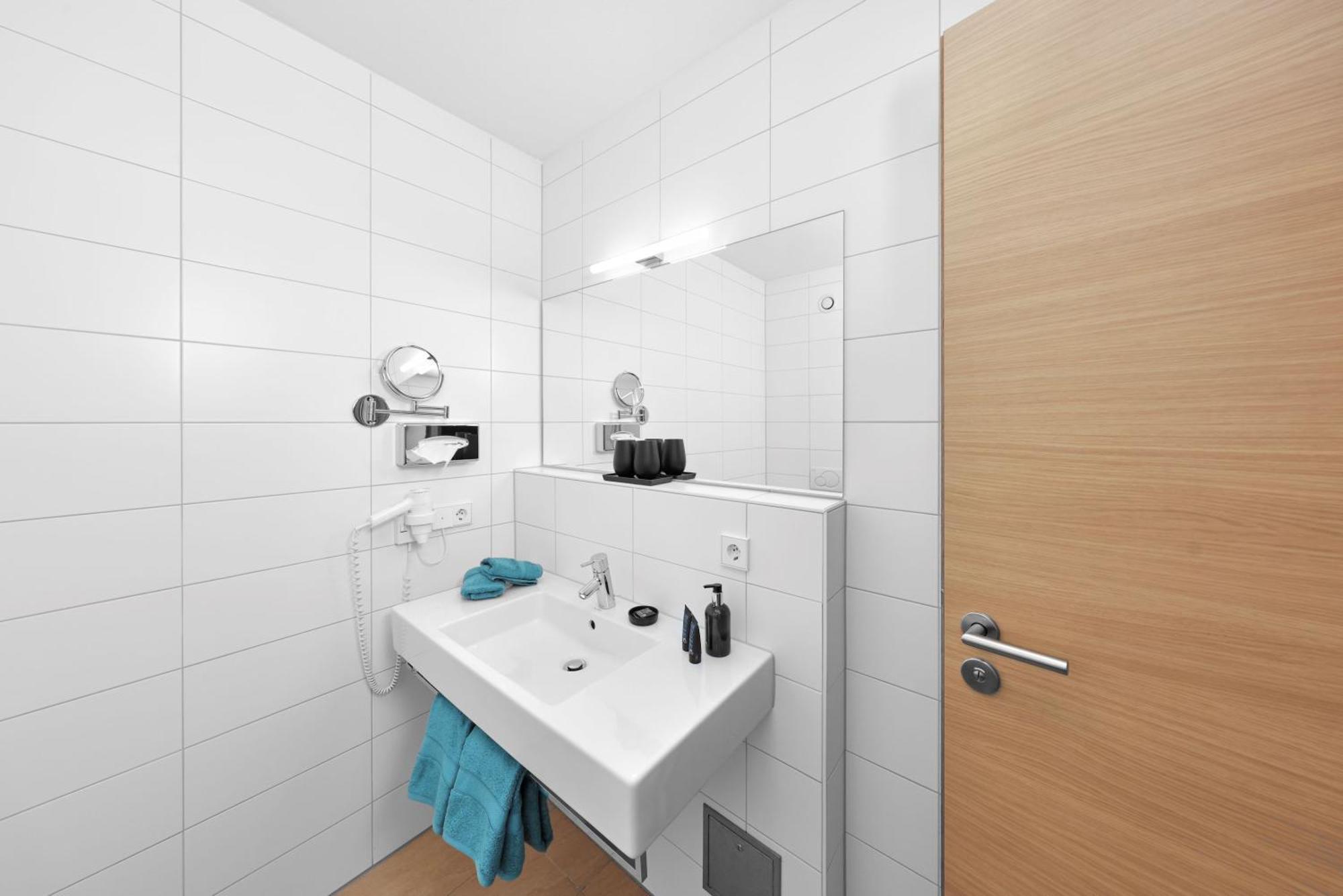 Hotel Wuerttemberger Hof Öhringen Екстериор снимка