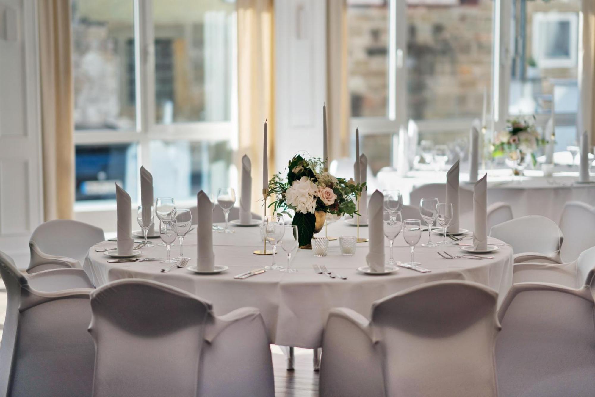 Hotel Wuerttemberger Hof Öhringen Екстериор снимка