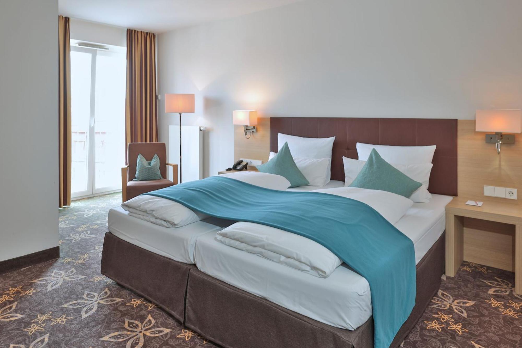 Hotel Wuerttemberger Hof Öhringen Екстериор снимка