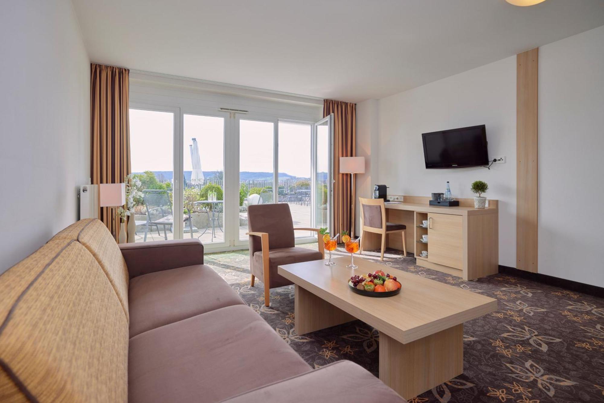 Hotel Wuerttemberger Hof Öhringen Екстериор снимка