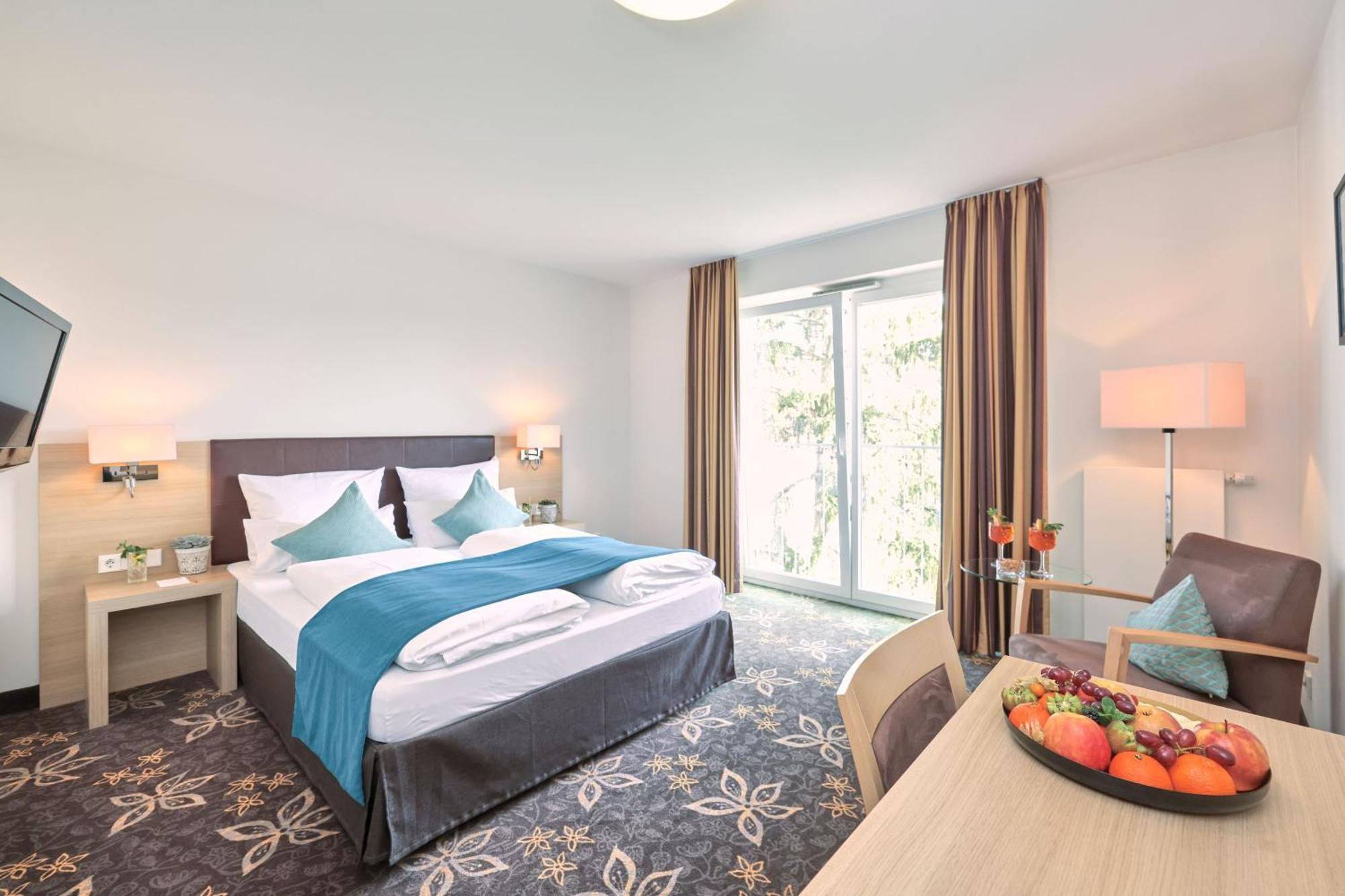 Hotel Wuerttemberger Hof Öhringen Екстериор снимка