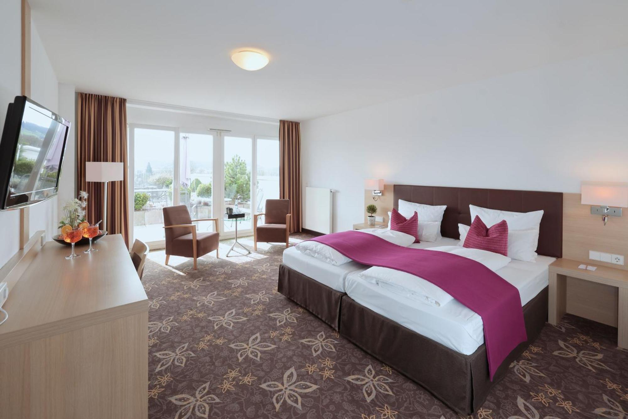 Hotel Wuerttemberger Hof Öhringen Екстериор снимка