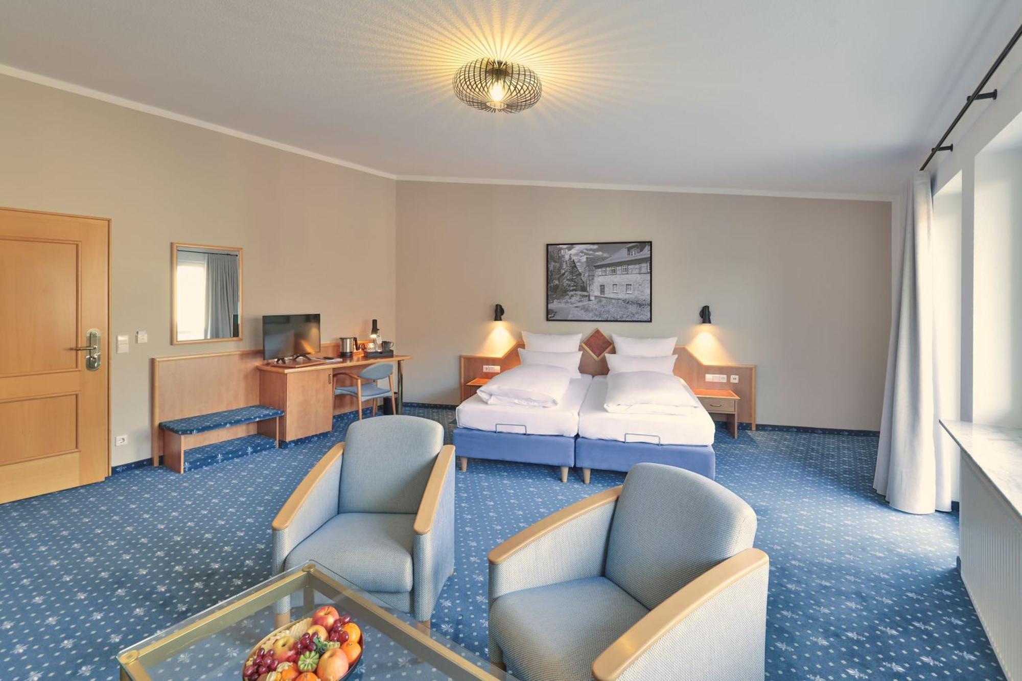 Hotel Wuerttemberger Hof Öhringen Екстериор снимка